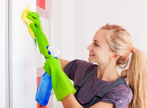 Professional sofa cleaning for a fabric sofa in a Haringey home