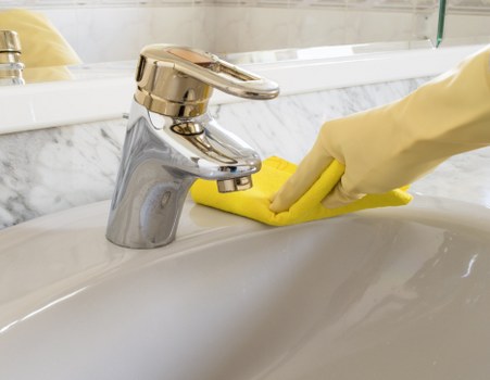 Regular cleaning visit in a Haringey property with a practical checklist